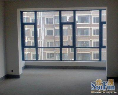 買房就找專業的經紀人:樓王位置 不把山 不擋光